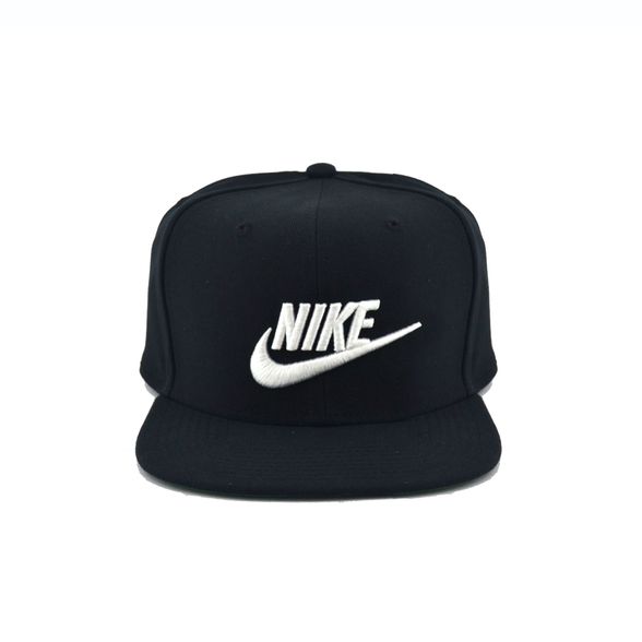 gorras nike fucsia