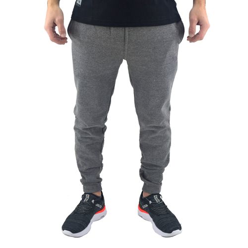fila indumentaria deportiva