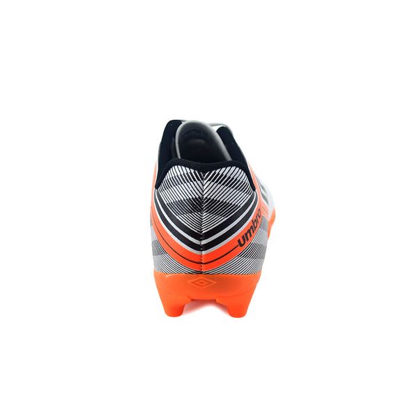 Botines Umbro | Botin Umbro Hombre Campo Drako Blanco - FerreiraSport