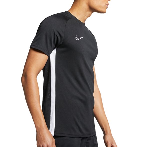 remera nike academy